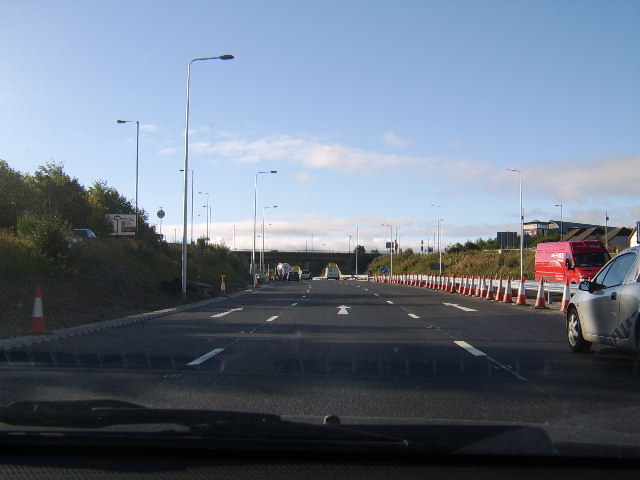 File:3 Lanes on the A90 - Coppermine - 15150.JPG