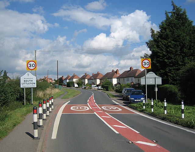 File:South Littleton - Geograph - 55711.jpg