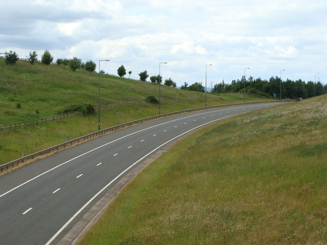 File:The M48 heading for Wales - Geograph - 1363249.jpg
