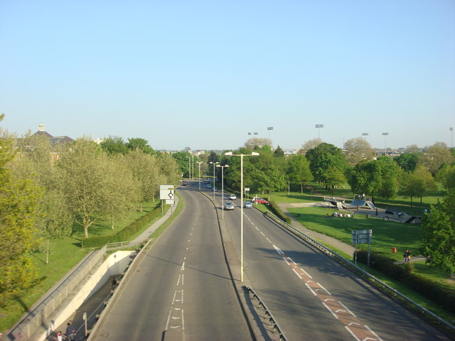 File:A138 Parkway - Geograph - 793684.jpg