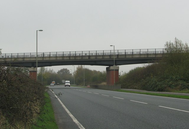 File:A4421, the Bicester by-pass, goes under the railway bridge - Geograph - 1588587.jpg