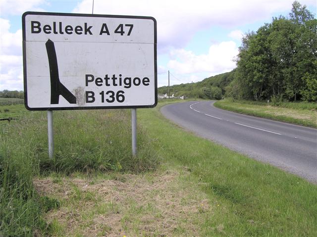 File:Road near Bigwood, County Fermanagh - Geograph - 449618.jpg
