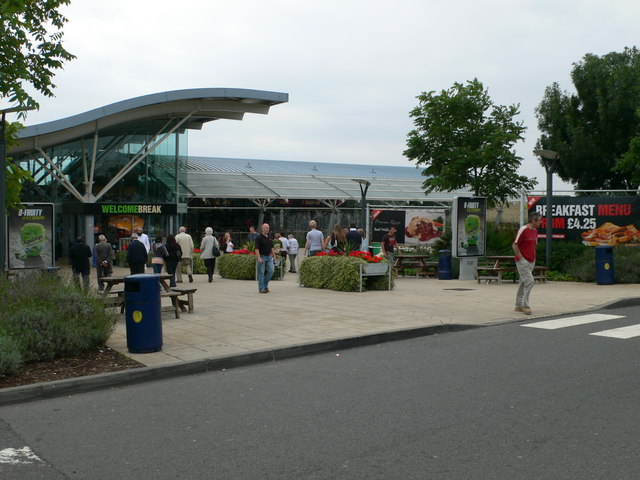 File:Wheatly Service Station, near Oxford - Geograph - 550058.jpg