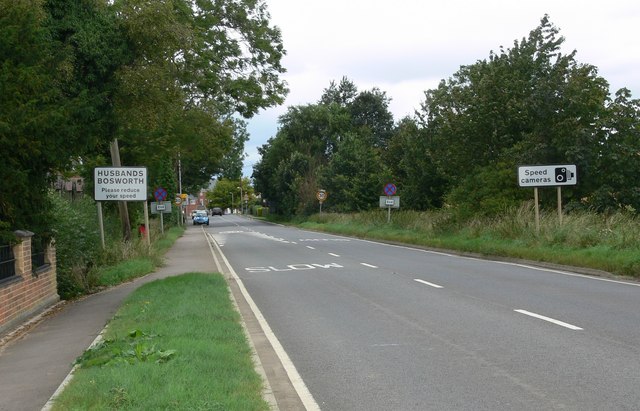 File:Welford Road towards Husbands Bosworth - Geograph - 546848.jpg