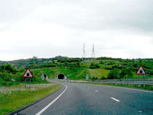 File:Approaching the Tunnels under Southwick Hill - Geograph - 179561.jpg