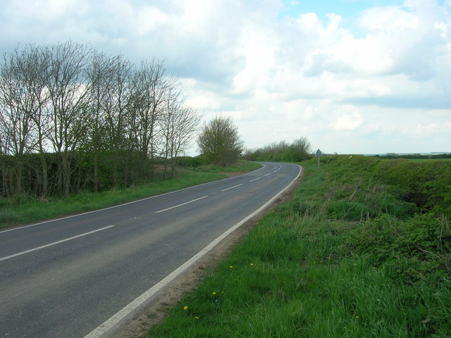 File:B1242 Towards Bridlington - Geograph - 1281625.jpg