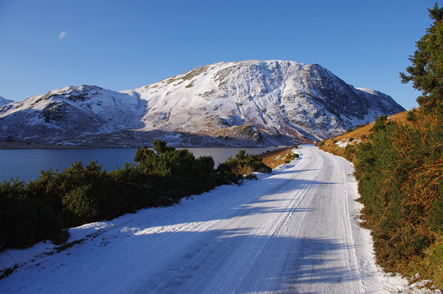 File:Crummock Water and Mellbreak - Geograph - 1659664.jpg