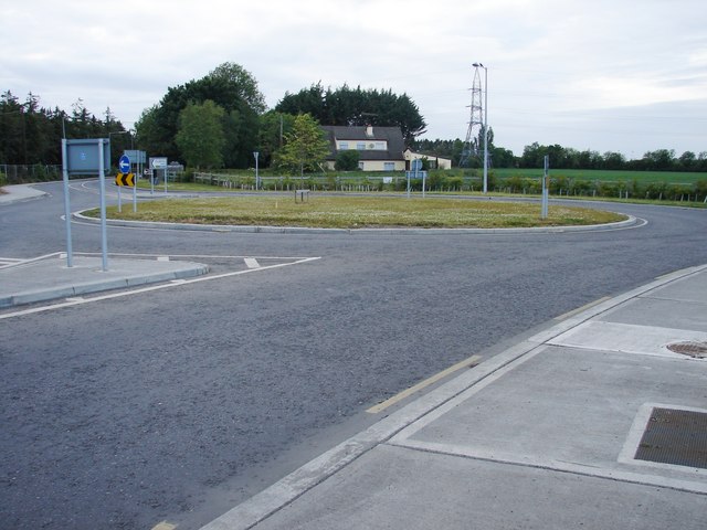 File:New roundabout on the R405 - Geograph - 2444785.jpg