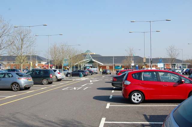 File:Reading Services, M4 Westbound - Geograph - 1216611.jpg