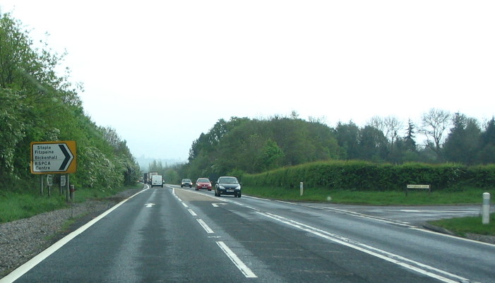 File:A358 junction markers - Coppermine - 11469.jpg