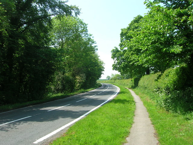 File:B1244 towards Seaton - Geograph - 1326369.jpg