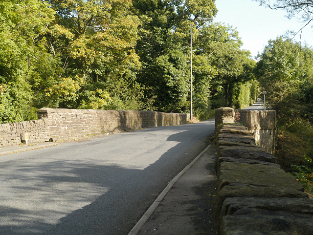 File:Woodend Bridge (C) David Dixon - Geograph - 3144159.jpg