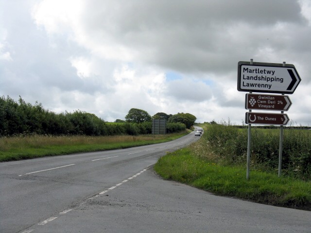 File:A4075 At Cross Hands - Geograph - 1416433.jpg