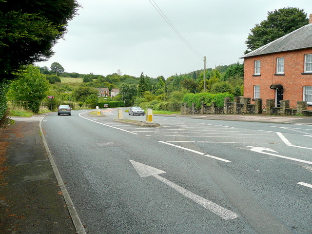 File:A4136 east of Longhope - Geograph - 1470140.jpg