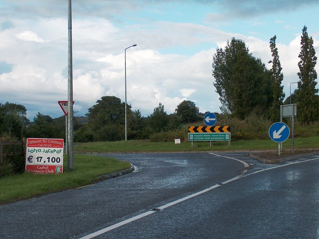 File:Tipperary Road Roundabout west of Cashel - Geograph - 2544514.jpg