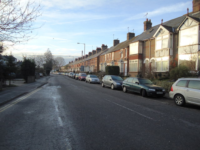 File:Berkhamstead Road, Chesham - Geograph - 2216574.jpg