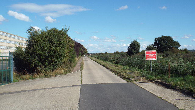 File:Road and cycle route near Gravesend (C) Malc McDonald - Geograph - 3645577.jpg