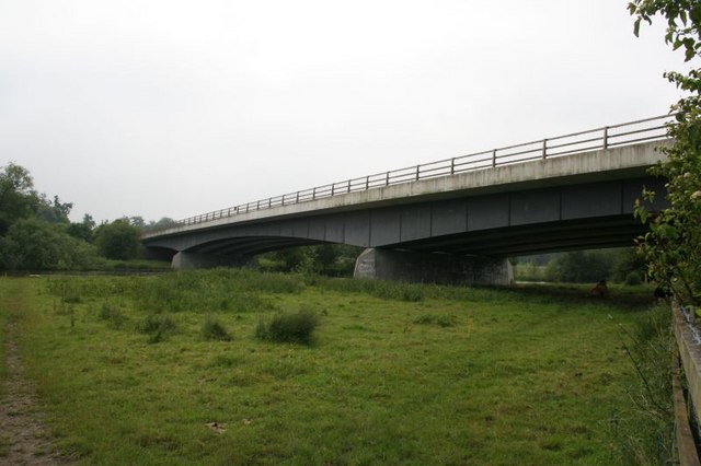 File:Winterbrook Bridge - Geograph - 848500.jpg