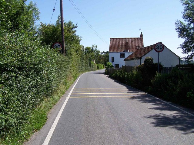 File:Houses At Ham - Geograph - 1434695.jpg