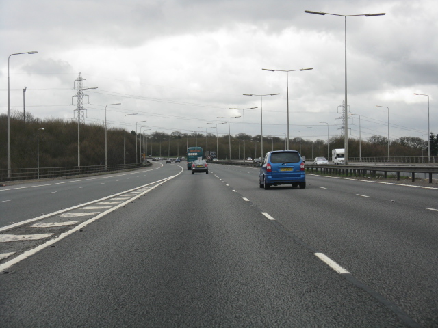 File:M40 Motorway at junction 1a - Geograph - 1792775.jpg