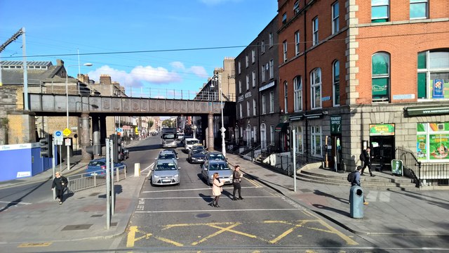 File:Gardiner Street Lower, Dublin - Geograph - 5167369.jpg