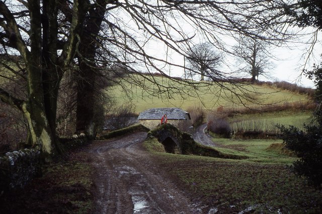 File:Lyncombe Bridge near Exford - Geograph - 6424946.jpg