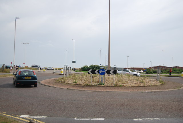 File:Roundabout, Atlantic Drive - Geograph - 3229870.jpg