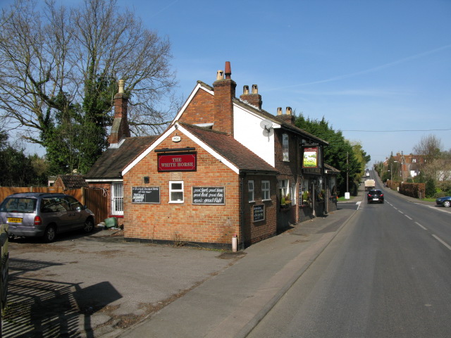 File:The White Horse on the A274 through Headcorn - Geograph - 1218497.jpg