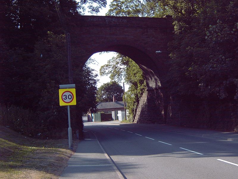 File:A548 Bridge near Greenfield - Coppermine - 6679.jpg