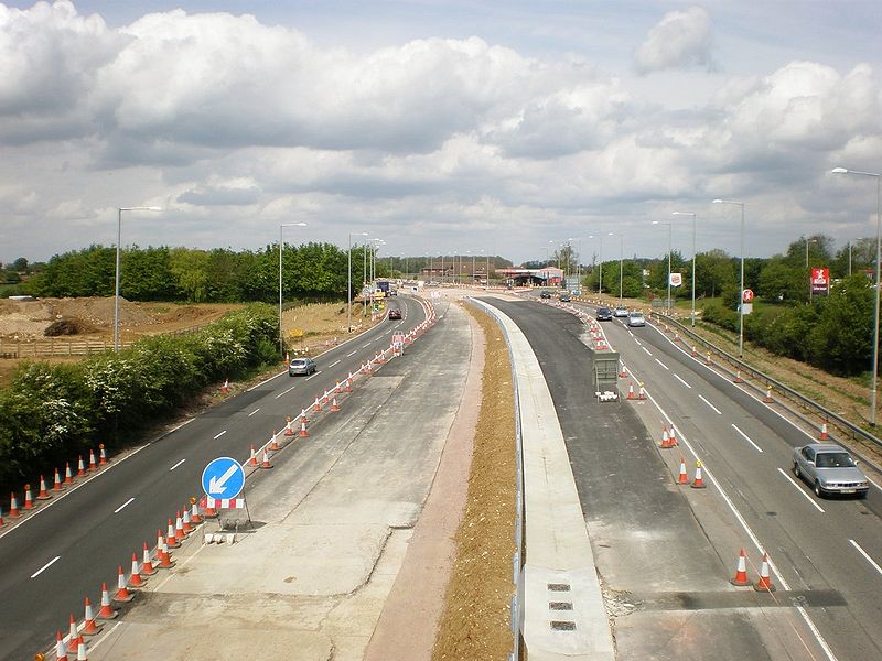 File:Colsterworth roundabout removal wide view - Coppermine - 22203.JPG