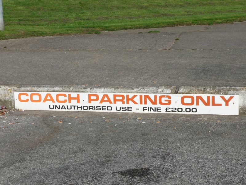 File:Former Aust services, - warning re- coach parking bays.jpg