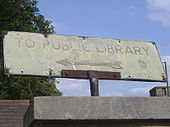 Public library sign Hampton - Coppermine - 22960.JPG