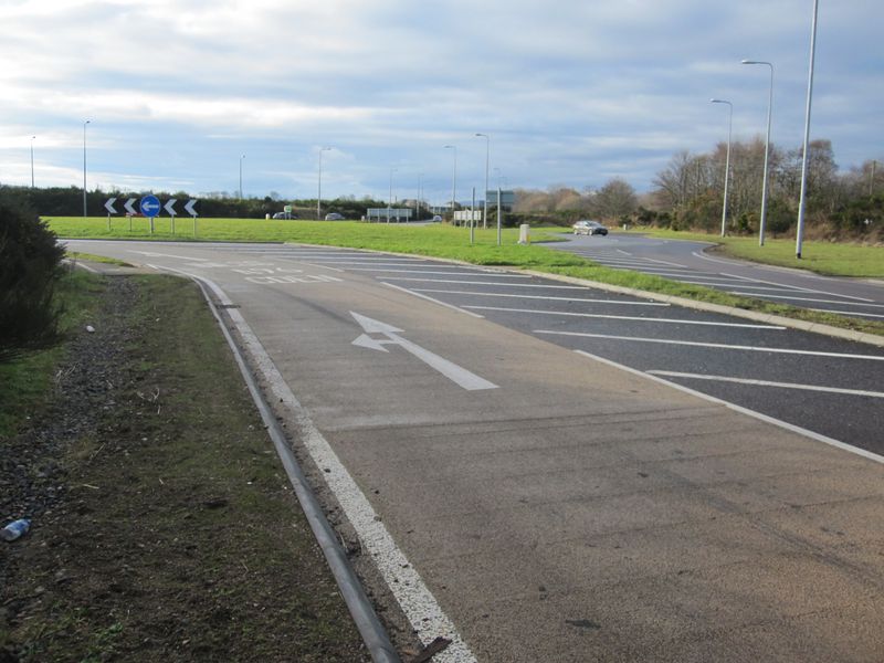 File:Smithton Roundabout 3.jpg