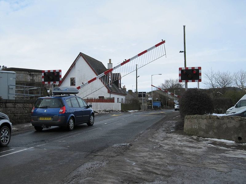 File:Insch level crossing.jpg