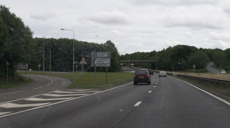 File:A34 Three Maids Hill.jpg