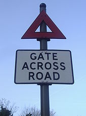 Pre-Worboys gate sign Barnet - Coppermine - 23691.JPG