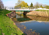 Appledore Bridge, Royal Military Canal - Geograph - 394578.jpg