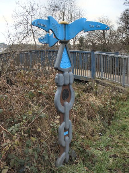 File:Millennium Milepost by National Cycle... (C) eswales - Geograph - 3273507.jpg