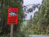 A887 Torgyle - unofficial otters sign.jpg