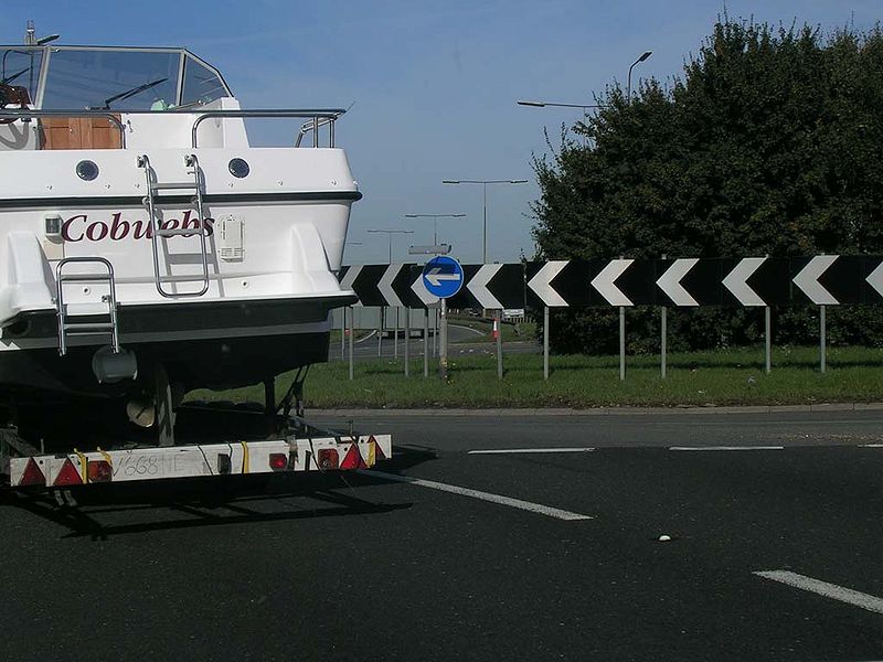 File:Colsterworth Roundabout - Coppermine - 16282.JPG