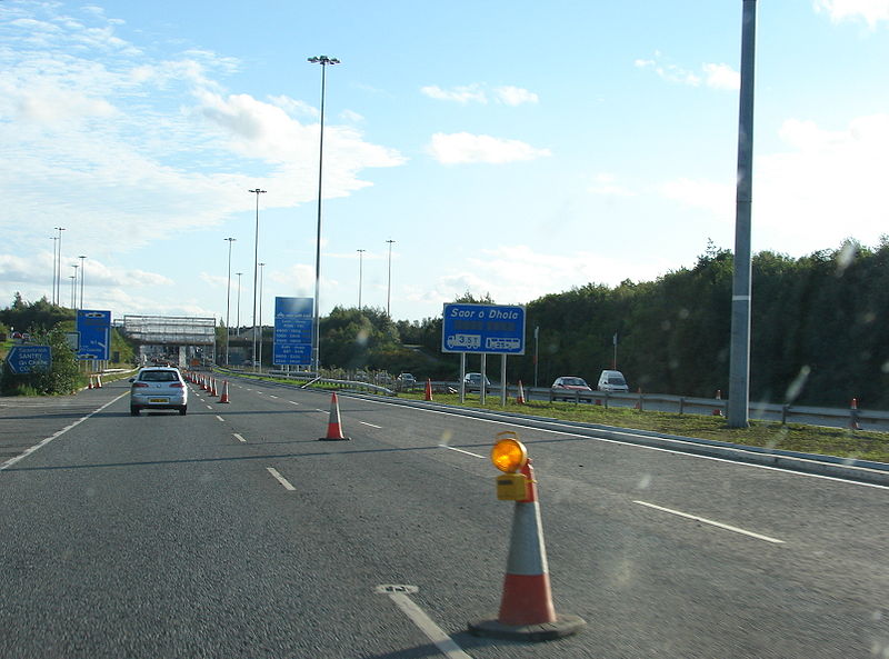 File:M1 approaching Port Tunnel (2) - Coppermine - 7488.JPG