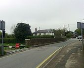 New Road bridge, Northchurch - Geograph - 1248871.jpg