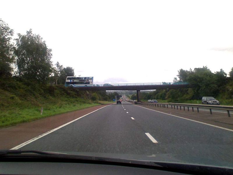File:Overbridge at Parkgate Road between J6 & J5 - southbound - Coppermine - 23135.jpg