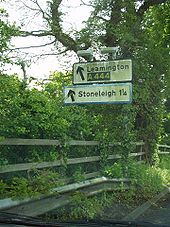 Direction Sign at Finham Coventry to A444 which is now B4113 - Coppermine - 11739.jpg