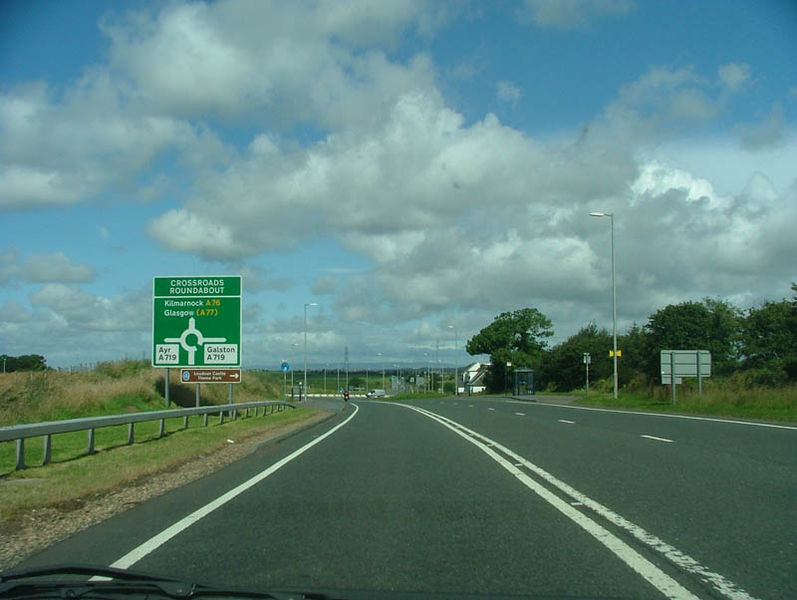 File:A76 Crossroads Roundabout - Coppermine - 14325.jpg