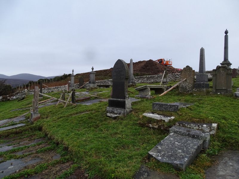 File:A9 Berriedale Braes Improvement - November 2019 gravestones in cemetery.jpg