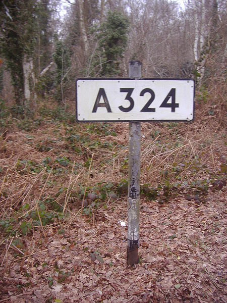 File:A324 follow-on sign in Pirbright, Surrey - Coppermine - 21414.JPG