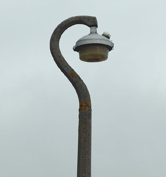 File:AC Ford lantern on swanneck - Coppermine - 12078.jpg