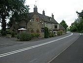 Long Compton, The Red Lion - Geograph - 1395574.jpg
