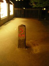 5km marker from Copenhagen city centre, thoughtfully placed in the middle of the pavement - Coppermine - 6697.jpeg